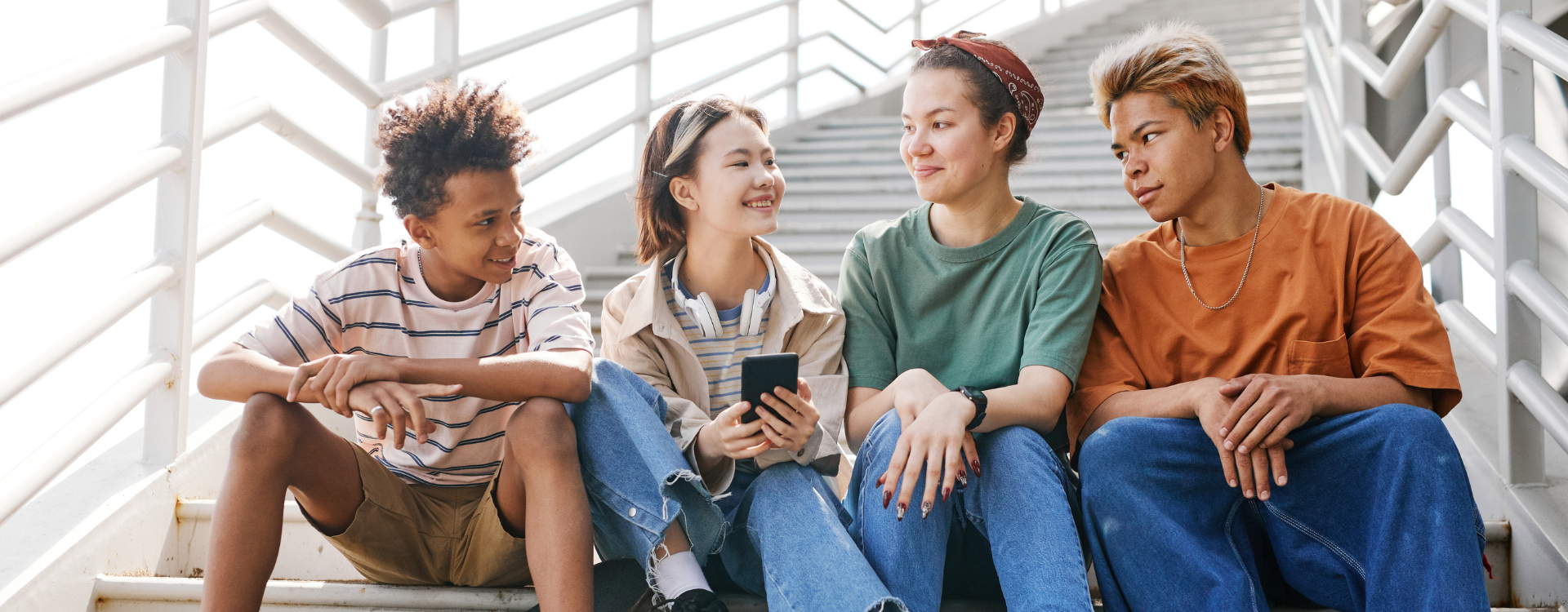 AI Đang Kéo Gen Z Quay Trở Lại Với Báo Chí?